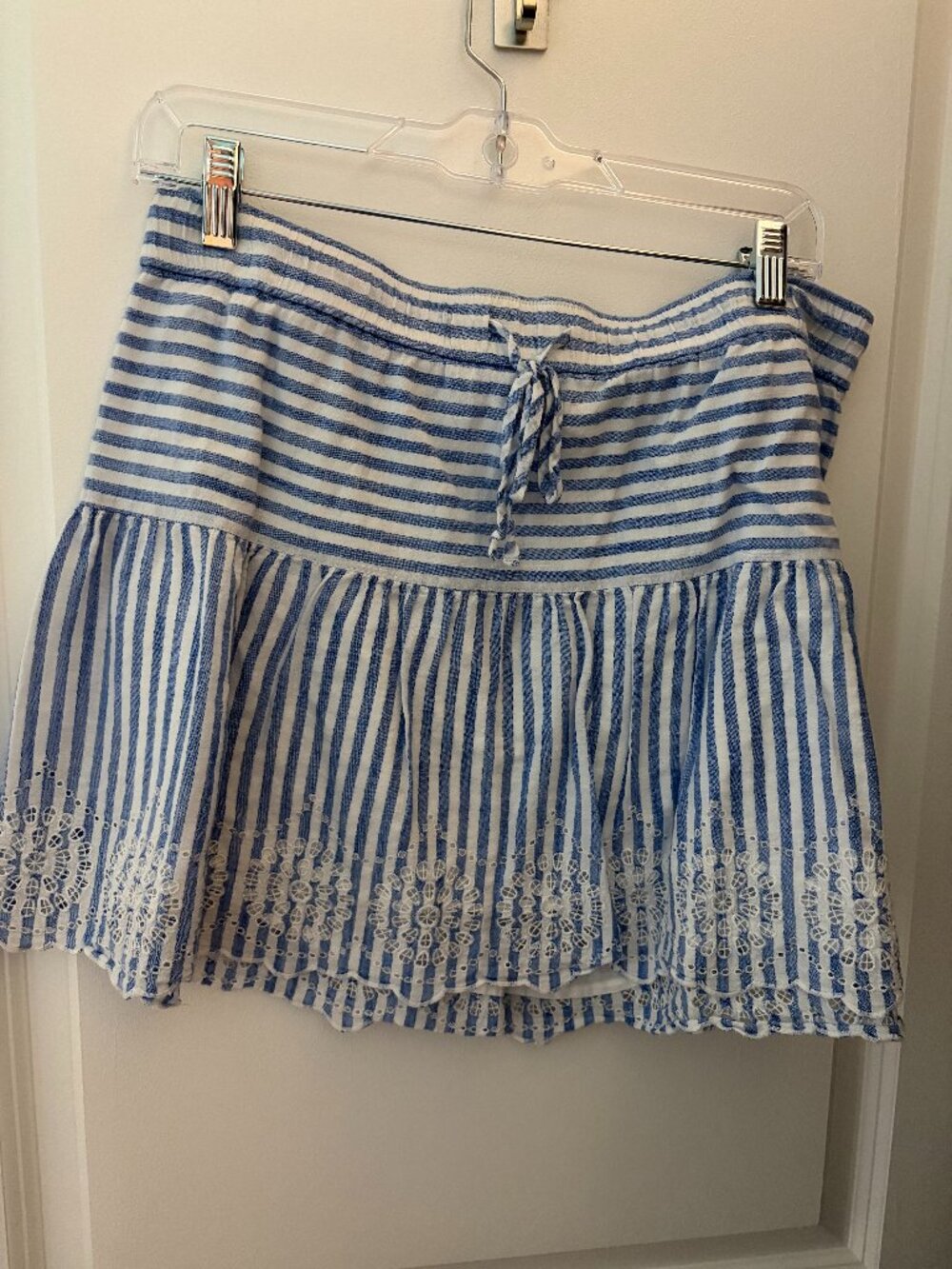 Vineyard Vines Skirt